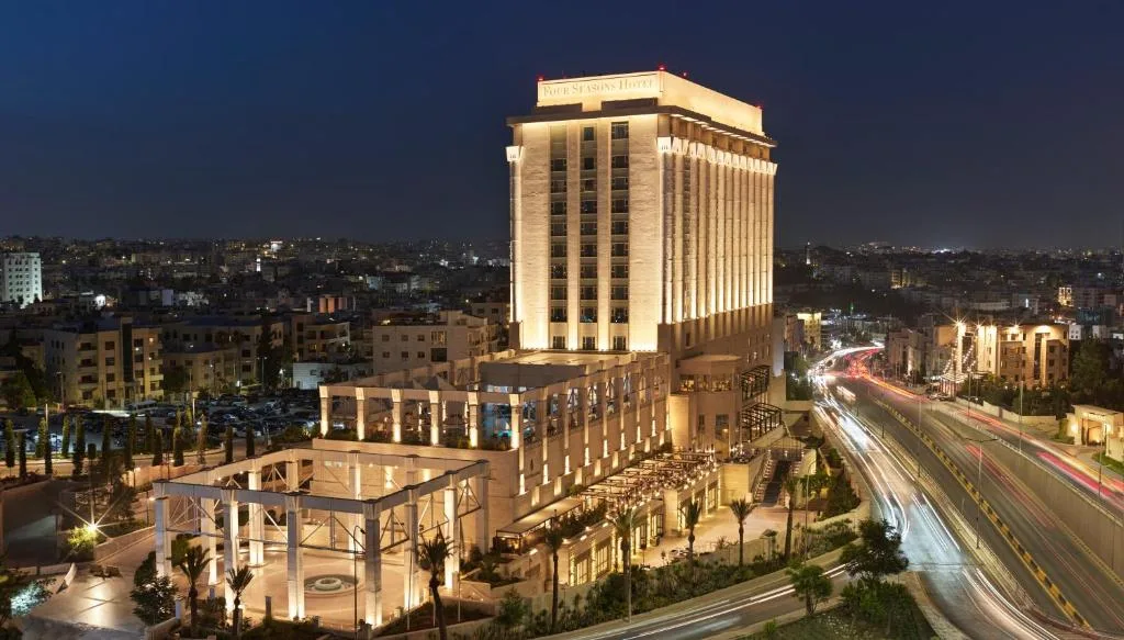 فور سيزونز عمّان